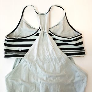 LULULEMON Racerback tank w Sportsbra